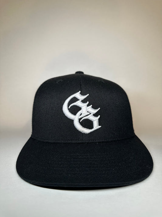 WEAPON WHEEL FITTED HAT |BLACK|