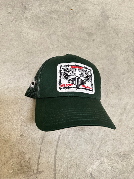 WE DON’T DIALL 911 TRUCKER |OLIVE GREEN|